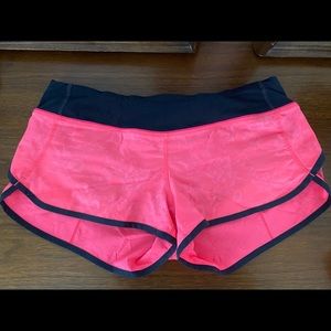 Lululemon size 8 run speed short